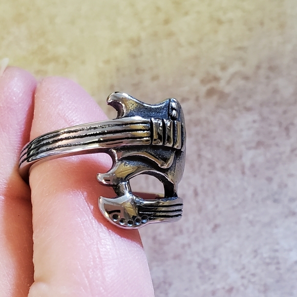 New guitar ring size 6-14 available - Picture 2 of 2